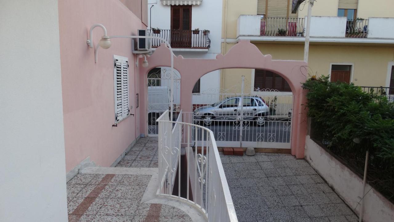 Case Vacanza Armando "Lipari" Каннето Экстерьер фото
